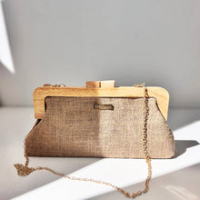 Cargar imagen en el visor de la galería, Clutch Sahara tostado