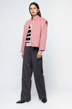 Cargar imagen en el visor de la galería, CHAQUETA ESTAMPADA