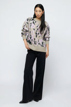 Cargar imagen en el visor de la galería, Jersey jacquard camuflaje lila