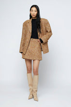 Cargar imagen en el visor de la galería, Falda corta tweed marrón