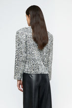 Cargar imagen en el visor de la galería, Chaqueta tweed con lentejuelas plateada