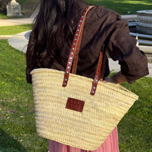 Cargar imagen en el visor de la galería, Maxi Capazo Mallorca Rock avellana