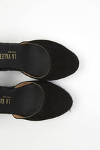 Cargar imagen en el visor de la galería, Charlene Negro | Espadrilles con Cuña Alta