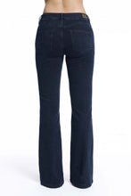 Cargar imagen en el visor de la galería, Nadia bootcut jeans 0056-0212991
