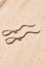 Cargar imagen en el visor de la galería, PENDIENTE SERPIENTE JOYA

