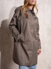 Cargar imagen en el visor de la galería, GABARDINA SMF  259278
