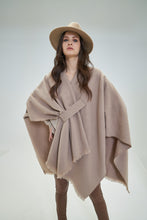 Cargar imagen en el visor de la galería, CAPA GAUCHA
