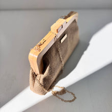 Cargar imagen en el visor de la galería, Clutch Sahara tostado
