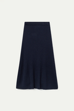 Cargar imagen en el visor de la galería, Falda midi Navy Blue

