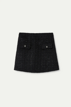 Cargar imagen en el visor de la galería, Falda corta tweed negra
