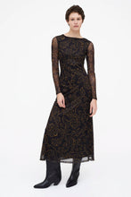 Cargar imagen en el visor de la galería, Vestido largo estampado Mustard Flower
