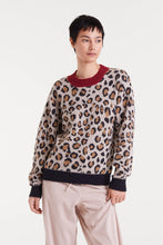 Cargar imagen en el visor de la galería, Jersey jacquard con estampado Mini Leopard
