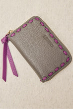 Cargar imagen en el visor de la galería, Cartera Monedero Pequeña Con Ribete

