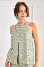 Cargar imagen en el visor de la galería, TOP HALTER LENTEJUELAS PLIEGUE JADE
