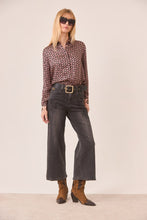 Cargar imagen en el visor de la galería, JEANS WIDE LEG BORDADO Ref. SU.ZUBENE
