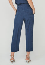 Cargar imagen en el visor de la galería, PANTALÓN RAION II AZUL

